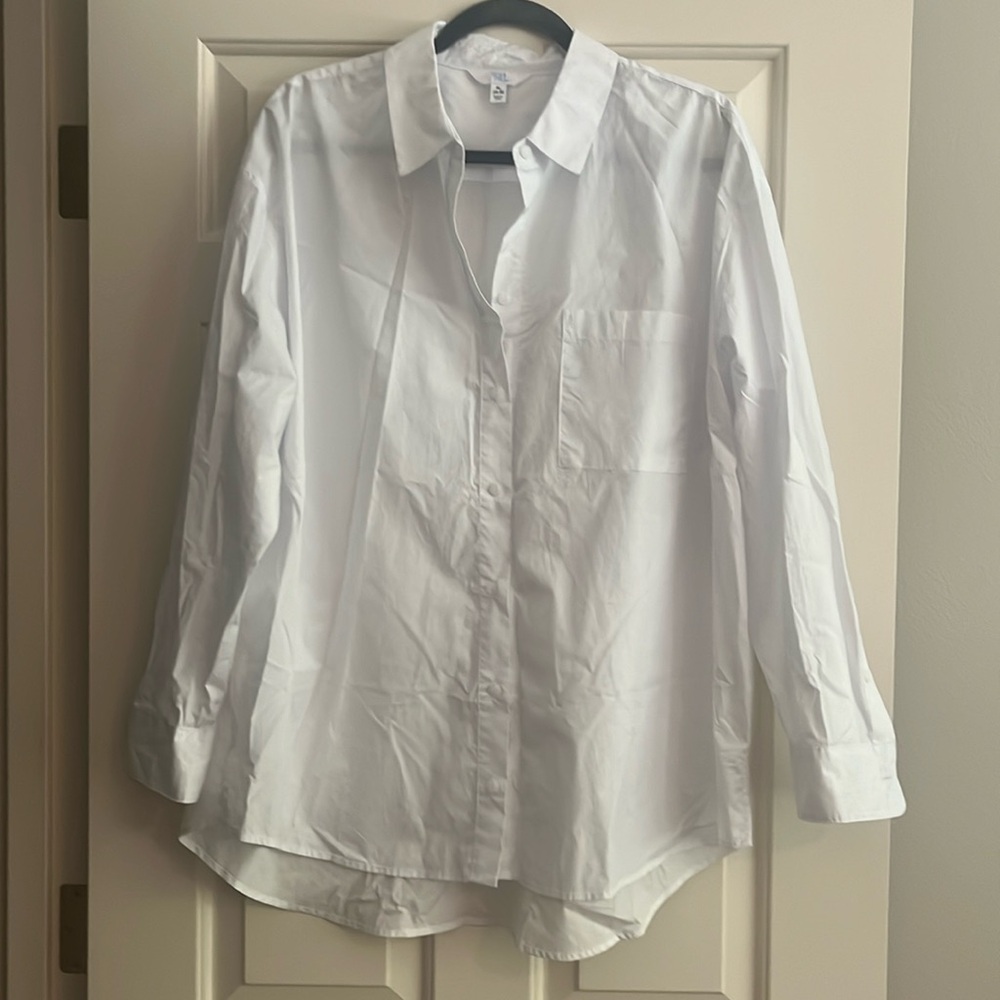 BNWT Time & Tru White Button Down